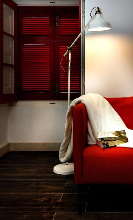 Luciano Valletta Studio - Self Catering room 6